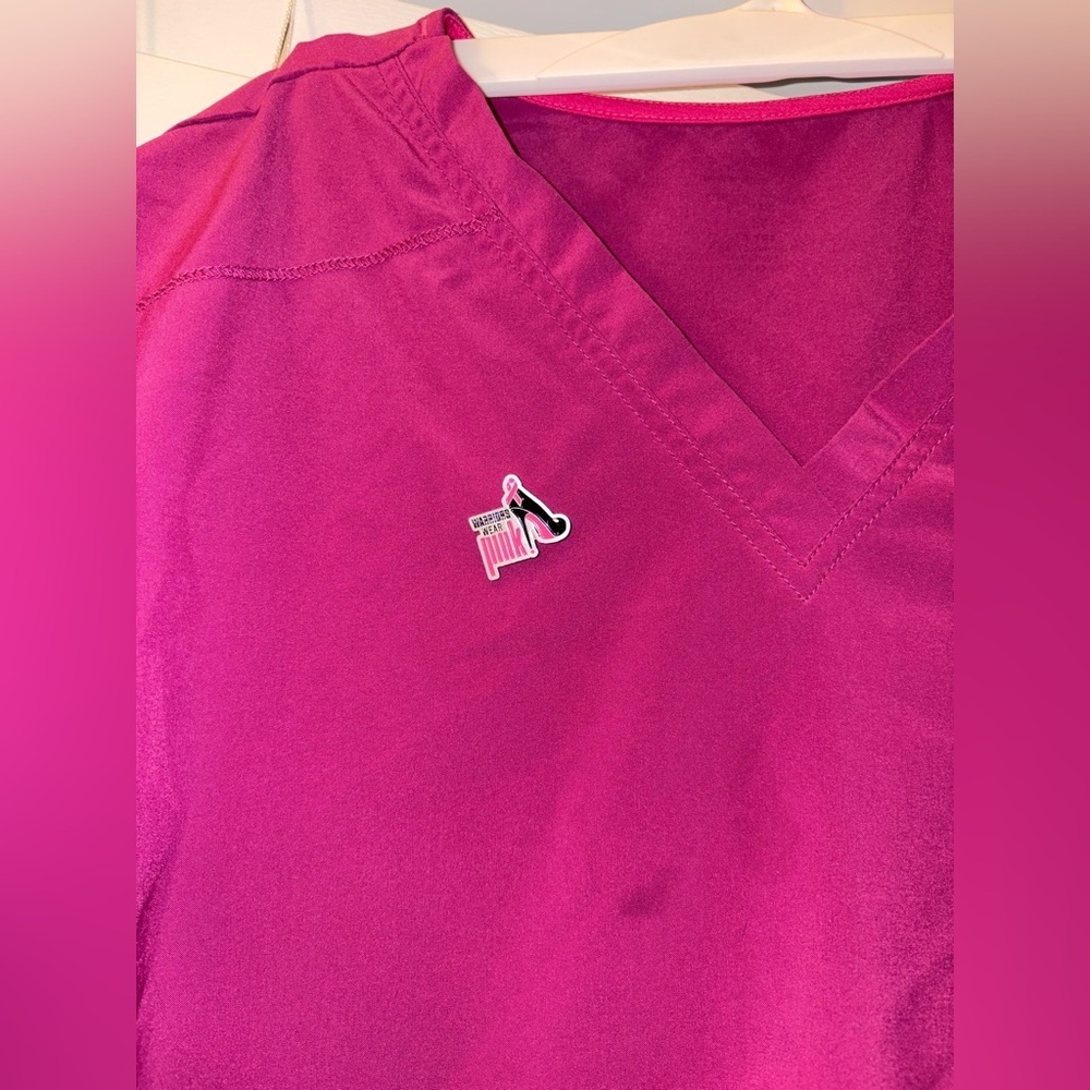 XXL Scrubstar Pink Scrub Top with Pockets - Picture 5 of 6